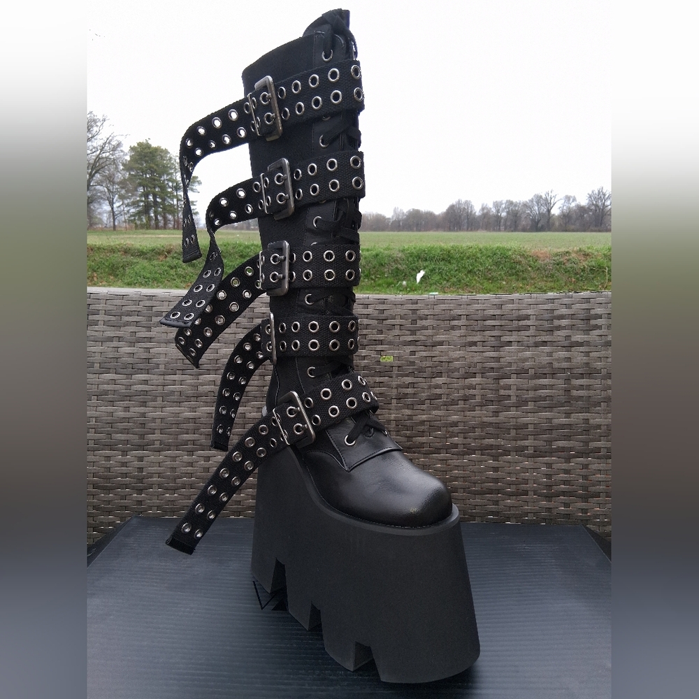 WIDOW® Desolate Destination Knee-High Platform Boots - Picture 2 of 5